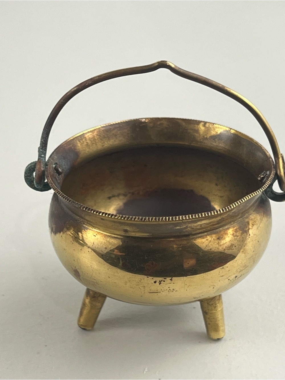 VTG Peerage England Brass Mini Cauldron Pot - Picture 3 of 11